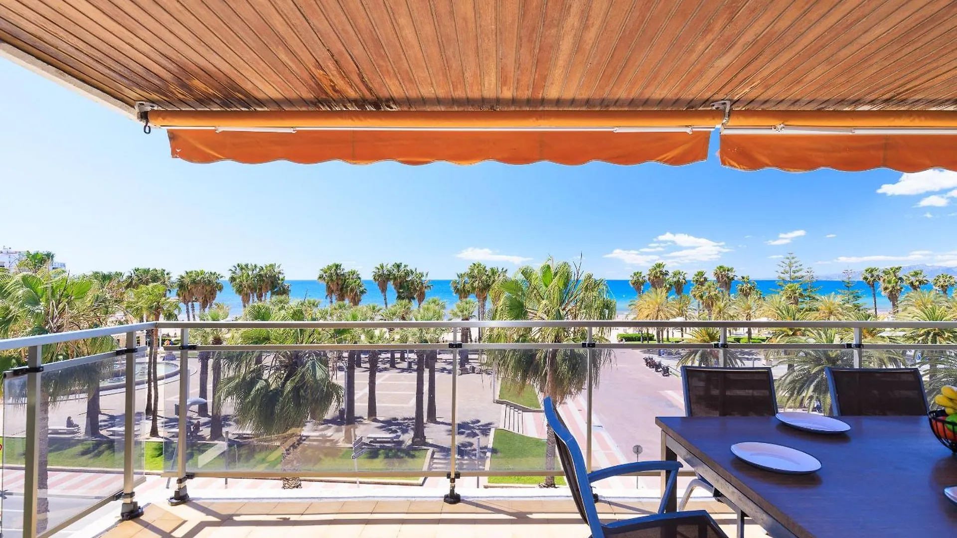 Tous Planet Costa Dorada Only Families Apartamento Salou 0*,  Espanha